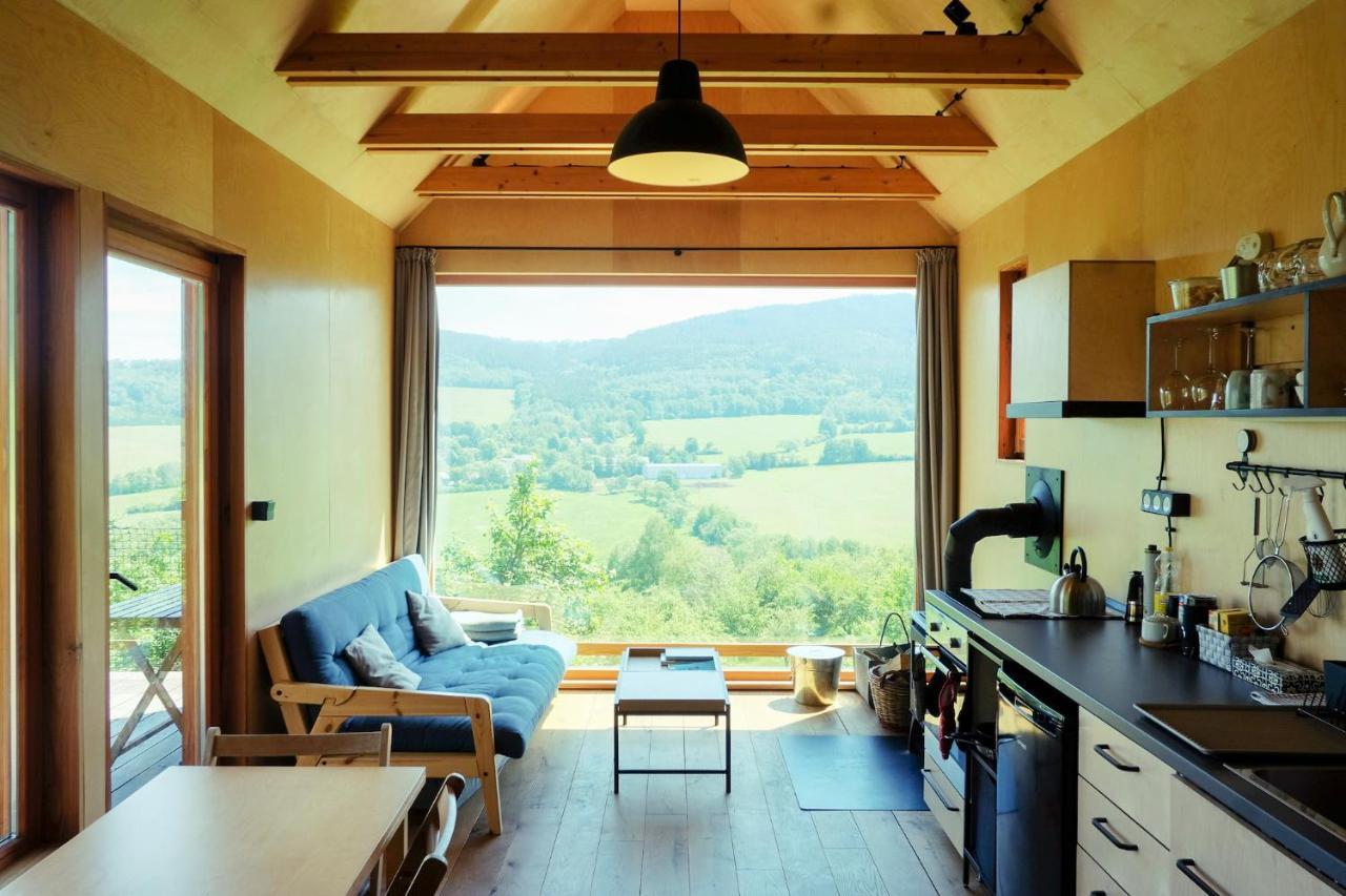 Tri Domky - Tiny Houses Depoltice Buitenkant foto
