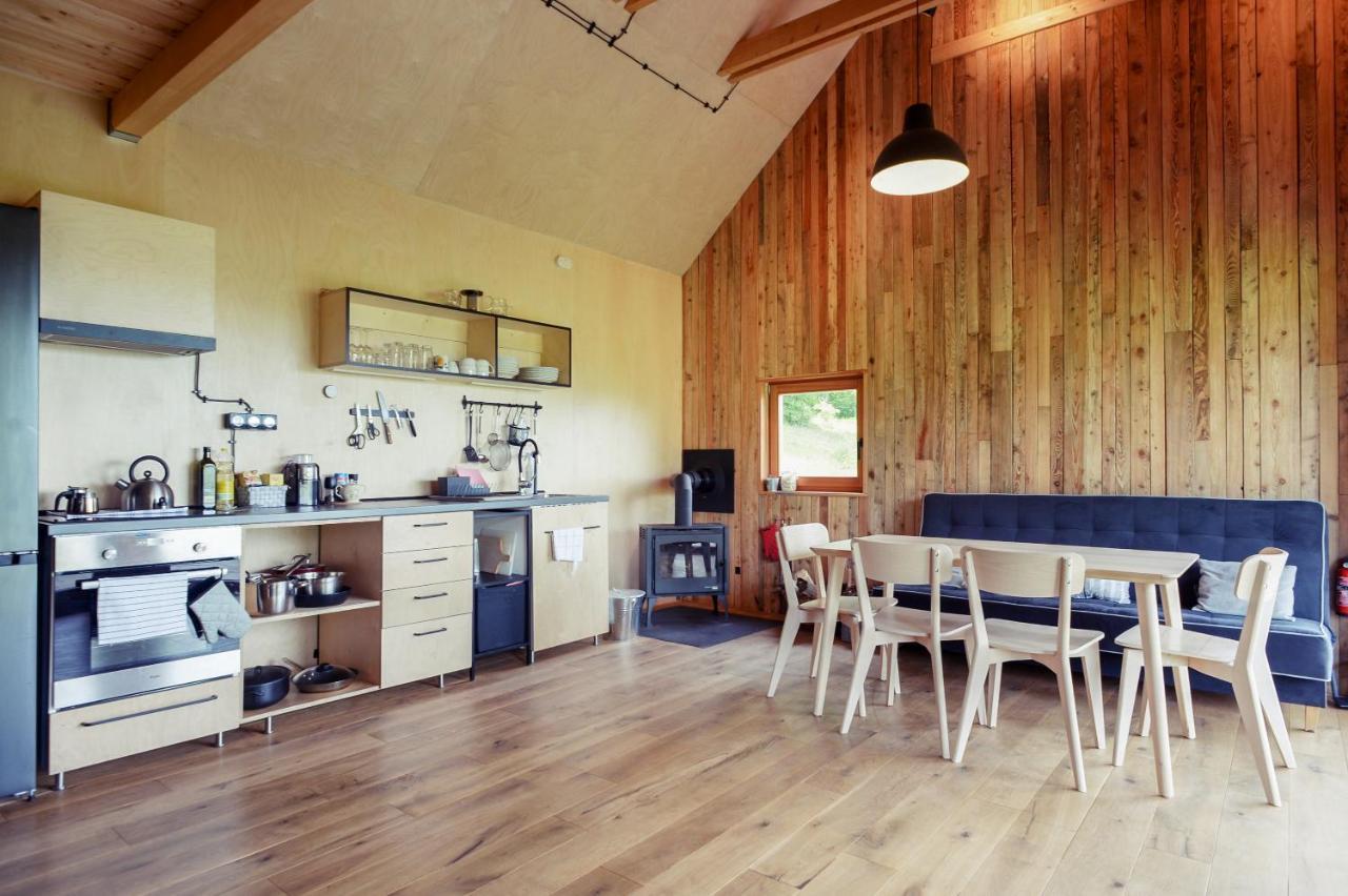 Tri Domky - Tiny Houses Depoltice Buitenkant foto